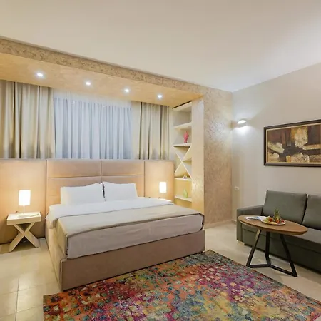 Horizont 4* ドゥラス