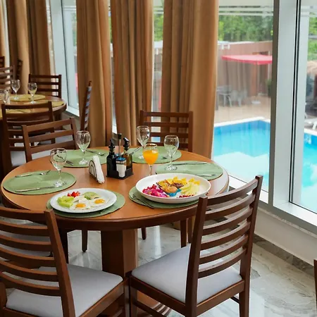 Hotel Horizont 4*
