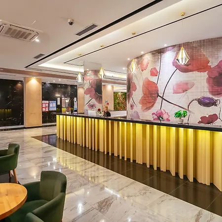 Horizont ホテル ドゥラス