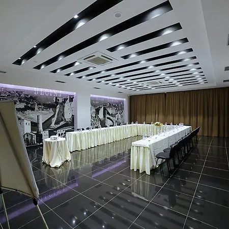 Horizont 4* ドゥラス